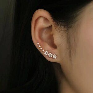 NEW!! Flowers and Stars Stud Earrings - Designer Fashion Jewelry - See Photos!!